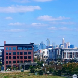 Artizias’s apartments showcase some pretty amazing city views, offering a dynamic skyline that shifts with the light throughout the day. 🏙️  From sunrise to sunset, the vibrant landscape provides a familiar backdrop, making every moment spent at home a lil better no matter what your day brings ✨ • • • • • #artizialoso #rangewater #cityvibes #charlotteapartments #lososlivin #liverangewater #charlottefaves Instagram post from @theartizialoso on October 28, 2024 00:00:00am